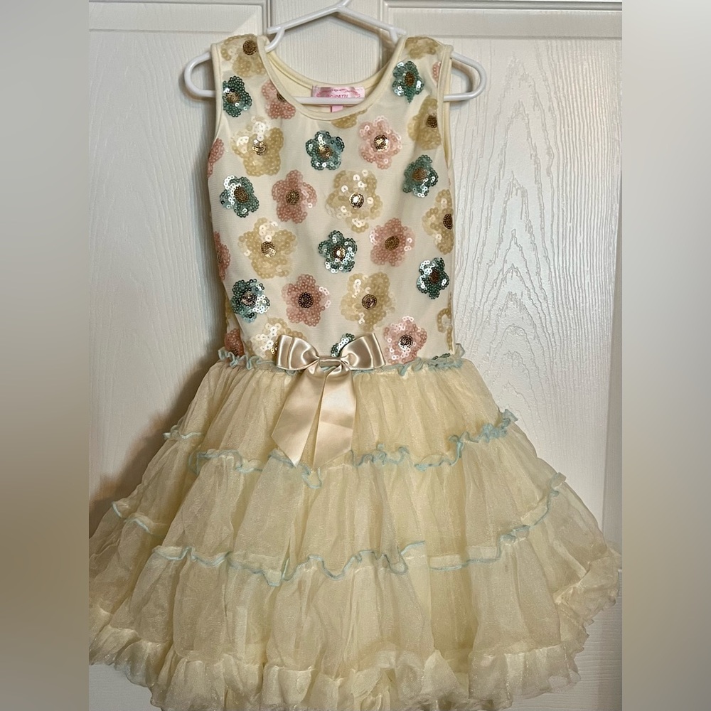 Yellow tutu dress perfect for spring!